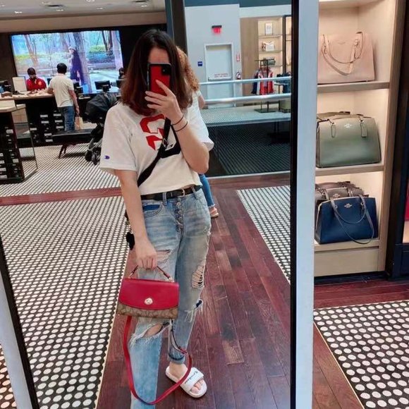 coach Tilly Satchel 23 In Signature Canvas C1439 - Picture 5 of 13